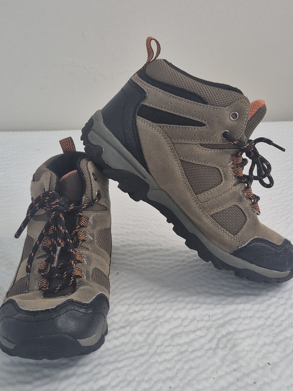 Ozark Trail Boys Hiking Boots Brown/Black/Orange Lace Up US 4 EU 36